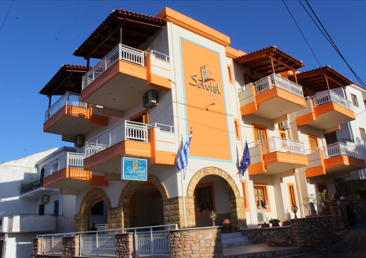 Sofotel Koróni Buitenkant foto