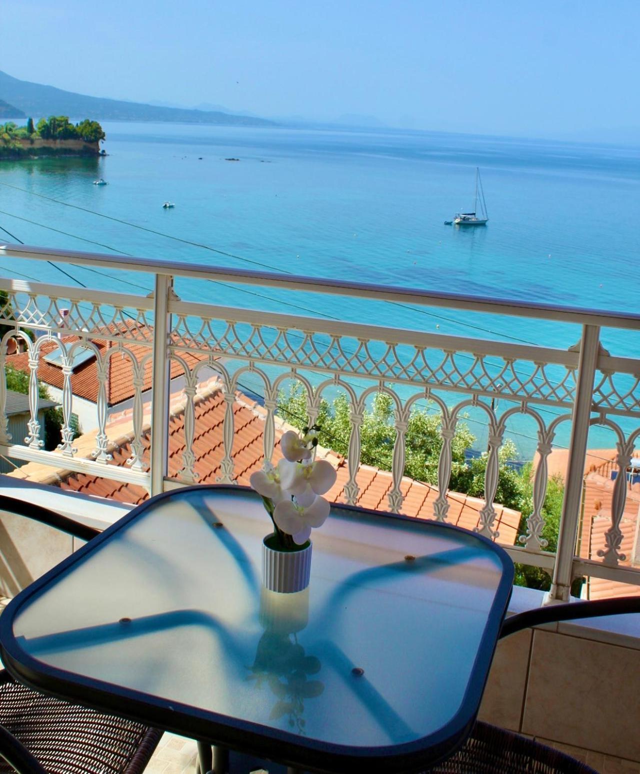 Sofotel Koróni Buitenkant foto