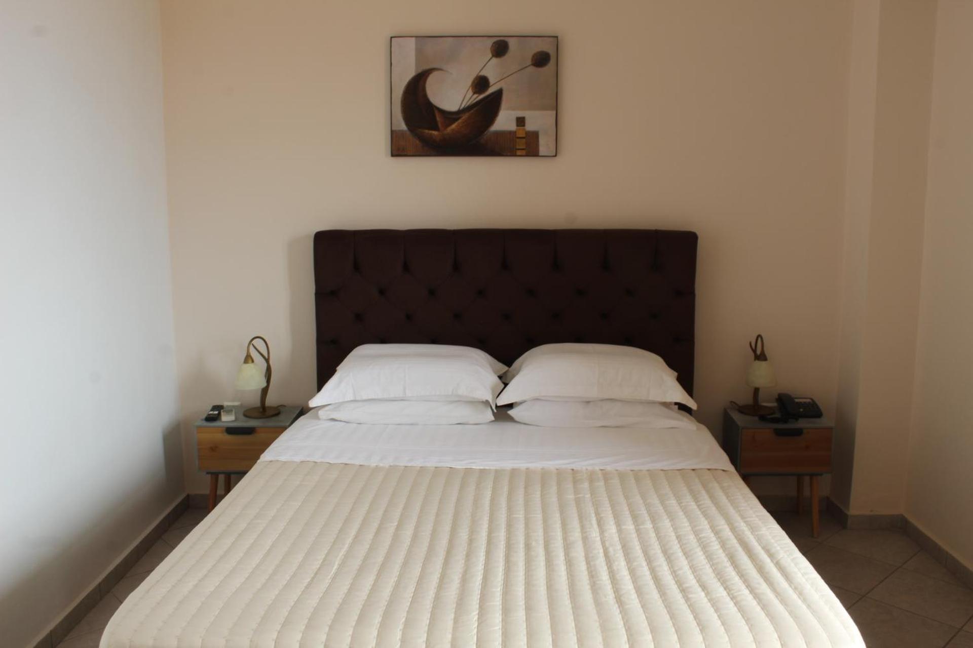 Sofotel Koróni Buitenkant foto